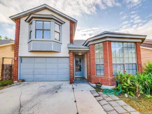 6214 VALLEY CLF, San Antonio, TX 78250