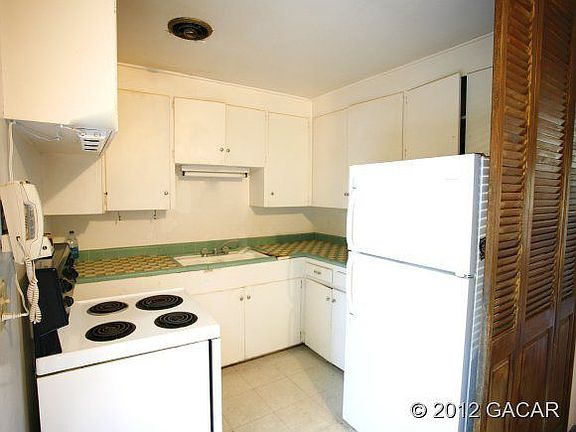 3rd image of 701 NW 36th Ave