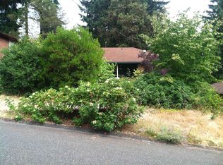 546 NE 130th St, Seattle, WA 98125