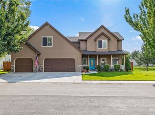 816 S Waterton Ave, Eagle, ID 83616