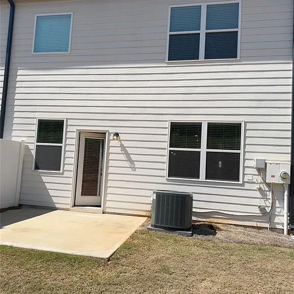 4695 Cypress Park Dr — Photo 22