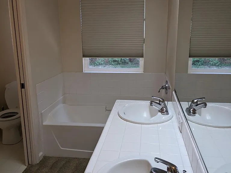 317 Westin Ln — Photo 6