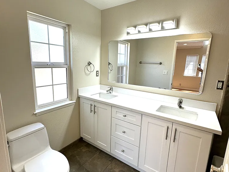 Primary ensuite bath