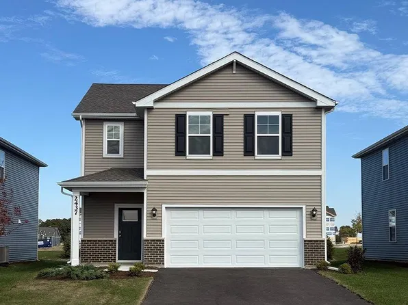 2437 Semillon St, Oswego, IL 60543
