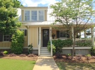 1060 Landing Dr, Greensboro, GA