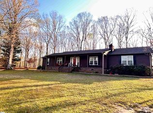 173 Bolt Rd, Gray Court, SC 29645