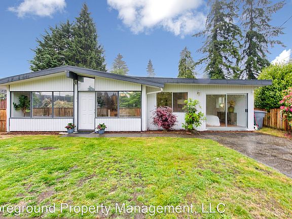 2nd image of 802 107th Ave SE