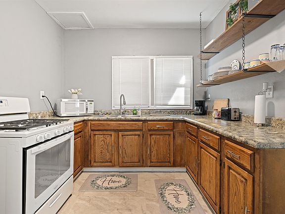 4th image of 767 N 36th St