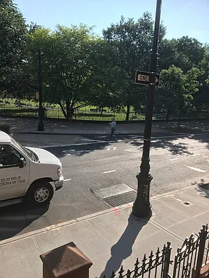 Rented by PLUSH REALTY Inc | media 15