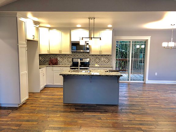 Custom  tile backsplash