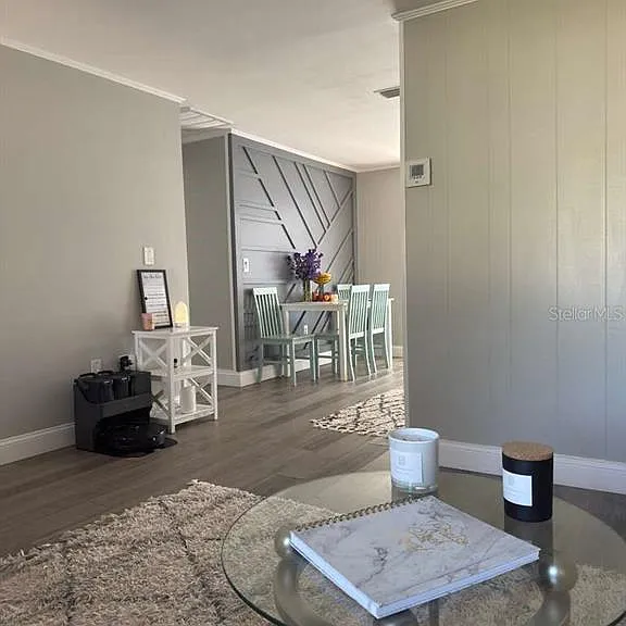 2021 Valley Dr — Photo 4