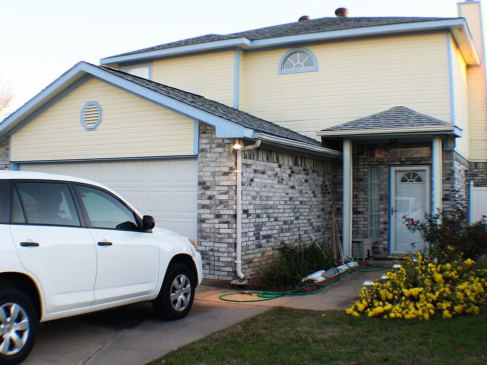 1st image of 1428 Ardmore Dr