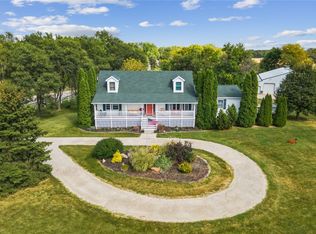 4000 Fay Rd, Center Point, IA 52213
