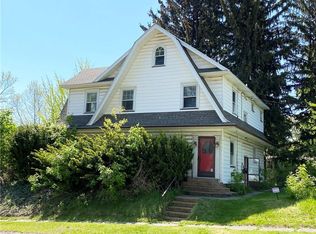 3165 Lake Ave, Rochester, NY 14612