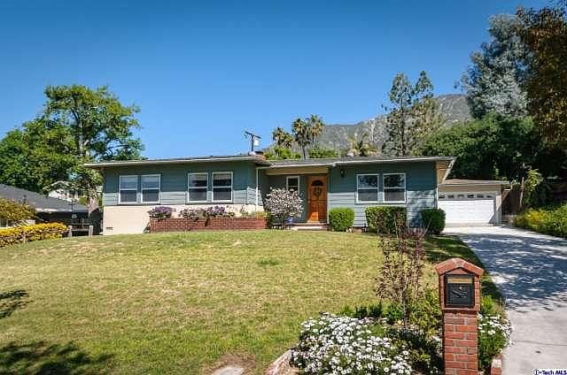 1st image of 2527 Janet Lee Dr