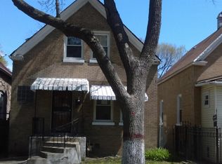 1125 N Avers Ave, Chicago, IL 60651