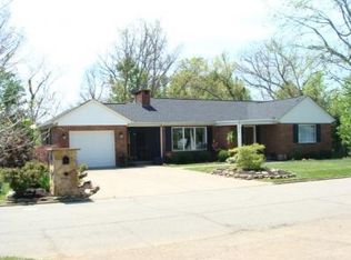 555 N Inwood Dr, Huntington, WV 25701