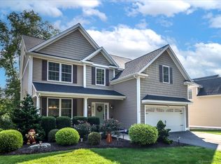 10 Sylvesters Way, Shelton, CT 06484