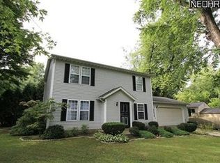 6320 Maxwell Dr, Madison, OH 44057