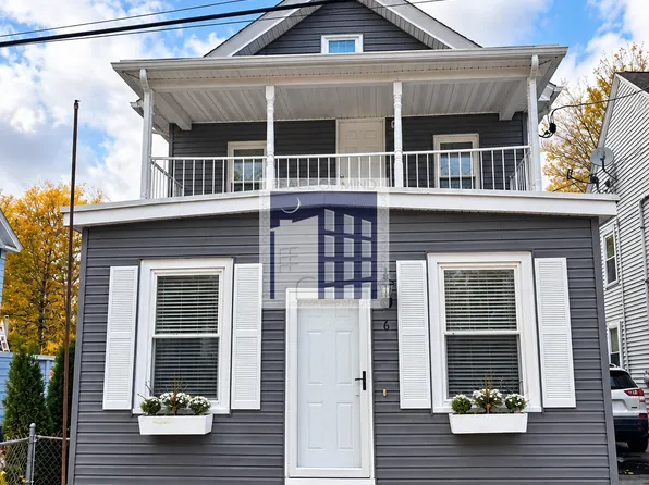 6 Mill St #1, North Smithfield, RI 02896