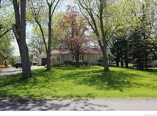 780 Knabb Rd, Elma, NY 14059