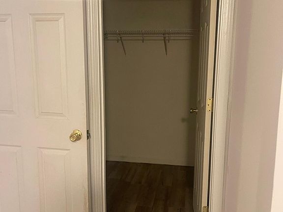 2nd image of 10260 Crossbow Ct