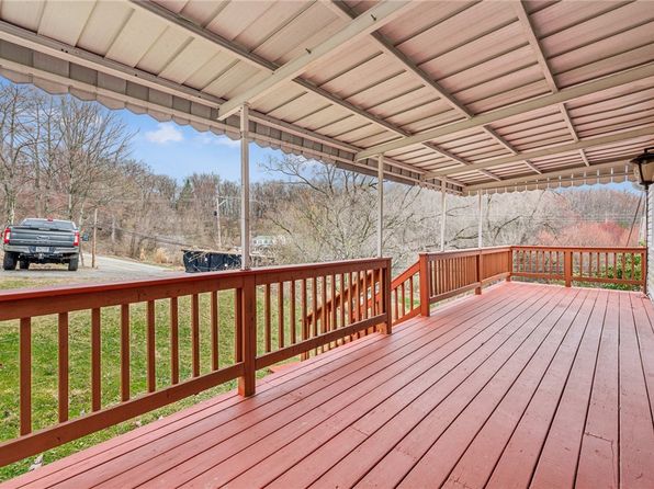 2206 Ferguson Rd, Allison Park, PA 15101