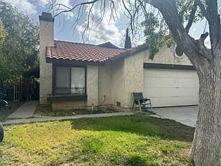 2nd image of 3240 Jennifer Dr