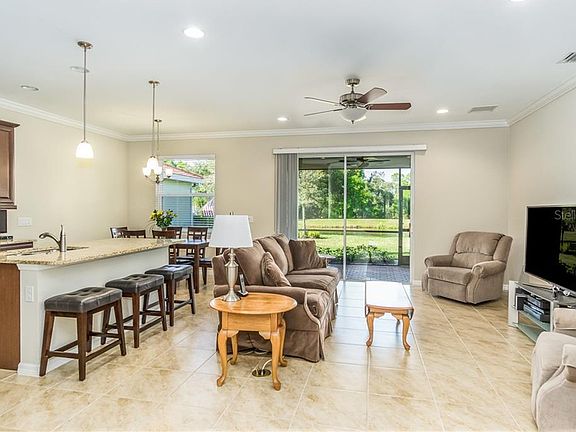 4th image of 11482 Blackfin St