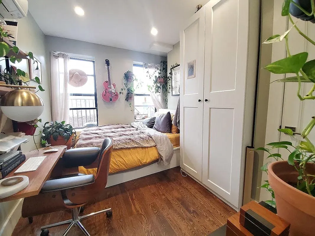 2156A Fulton Street — Photo 4
