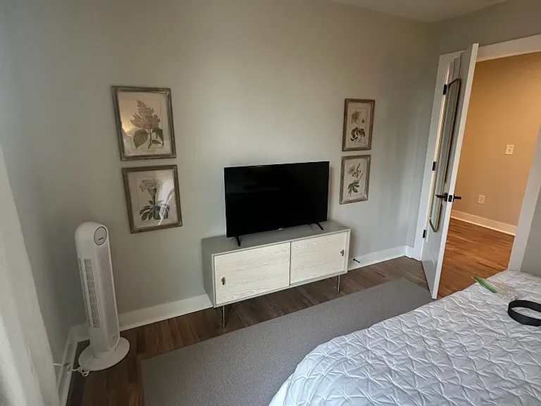 4205B Elkins Ave — Photo 14