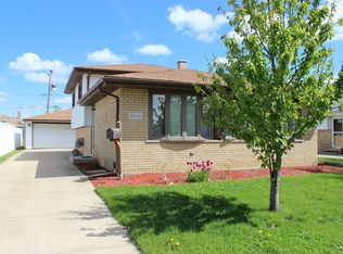 5416 W 137th Pl, Crestwood, IL 60445