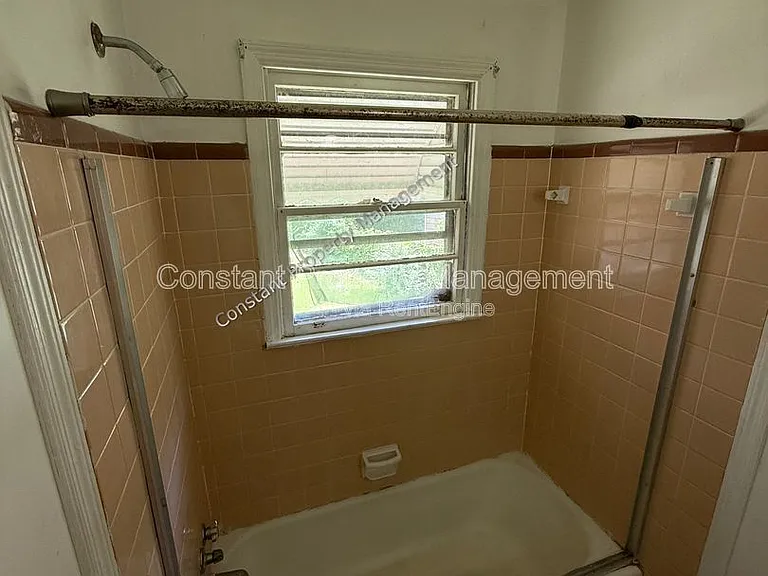 3069 Somerset Dr — Photo 13