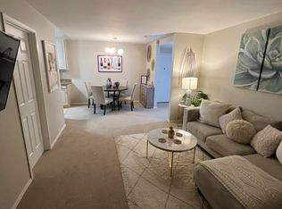 1236 Walker Ave APT 212, Walnut Creek, CA 94596