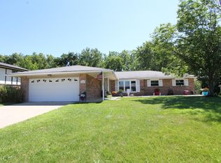 7542 Roselake Dr, Dayton, OH 45414