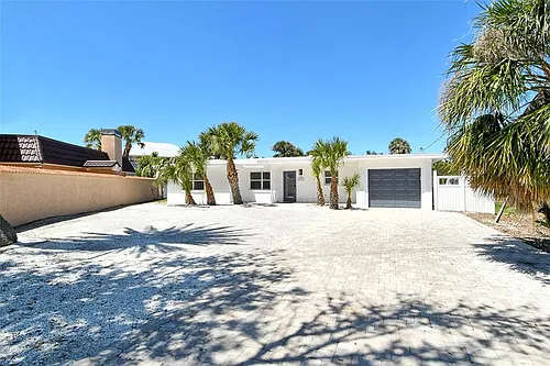 913 Key Way Photo 1