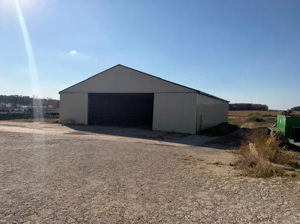 9221 N Parma Rd, Springport, MI 49284