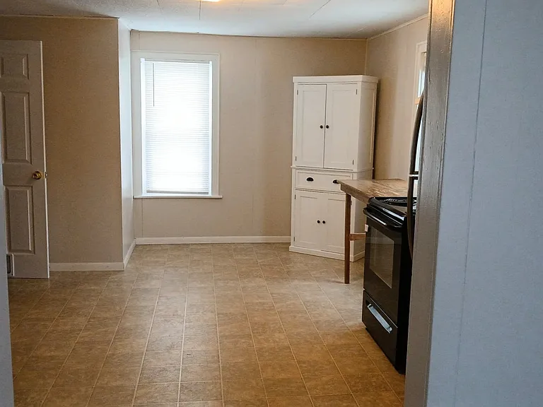 211 N 12th Ave #2 — Photo 3