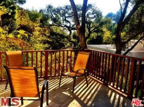 2380 N Nichols Canyon Rd, Los Angeles, CA 90046
