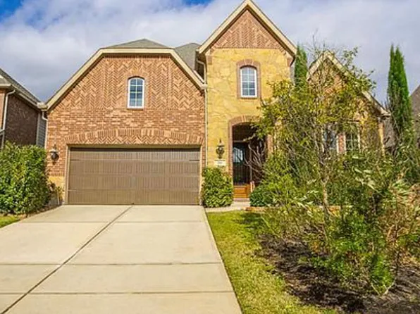 211 N Vershire Cir, Magnolia, TX 77354