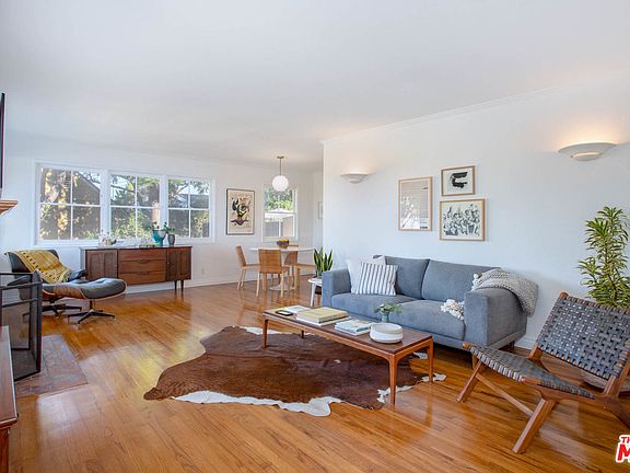 5th image of 3938 S Burnside Ave
