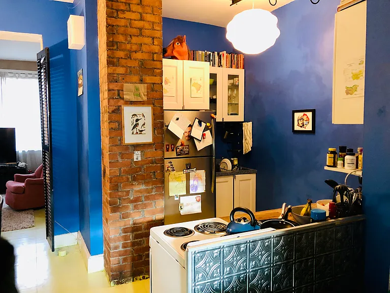 11 Edwards St #1 — Photo 16