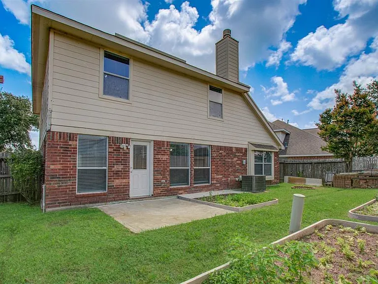 12026 Parkers Hideaway Dr — Photo 36