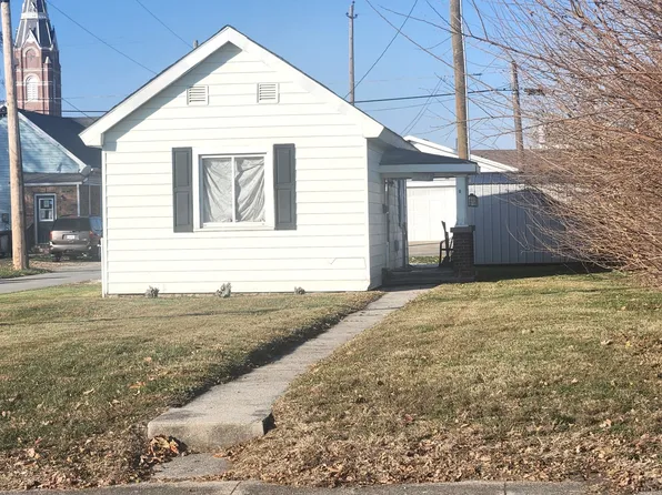 1332 S C St, Elwood, IN 46036