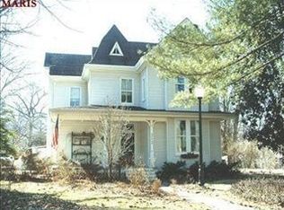 212 E Jefferson Ave, Saint Louis, MO
