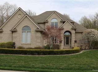 49302 Monte Rd, Chesterfield, MI 48047