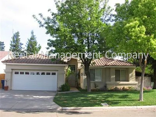 5808 W Fir Ave Photo 1