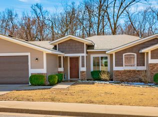 1009 Ravine St, Cave Springs, AR 72718