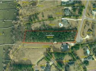 2054 W Lake Shore Dr, Pinopolis, SC 29469