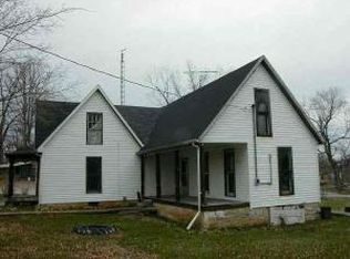 1432 Lawrence St, Mitchell, IN 47446